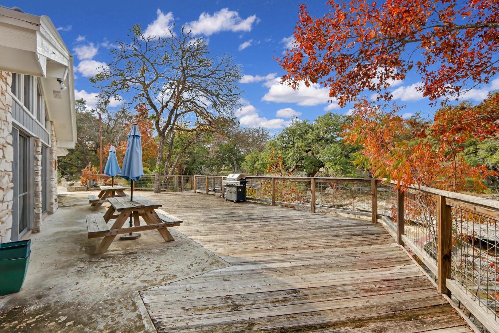 Arrowhead Falls Villa Wimberley Exterior photo