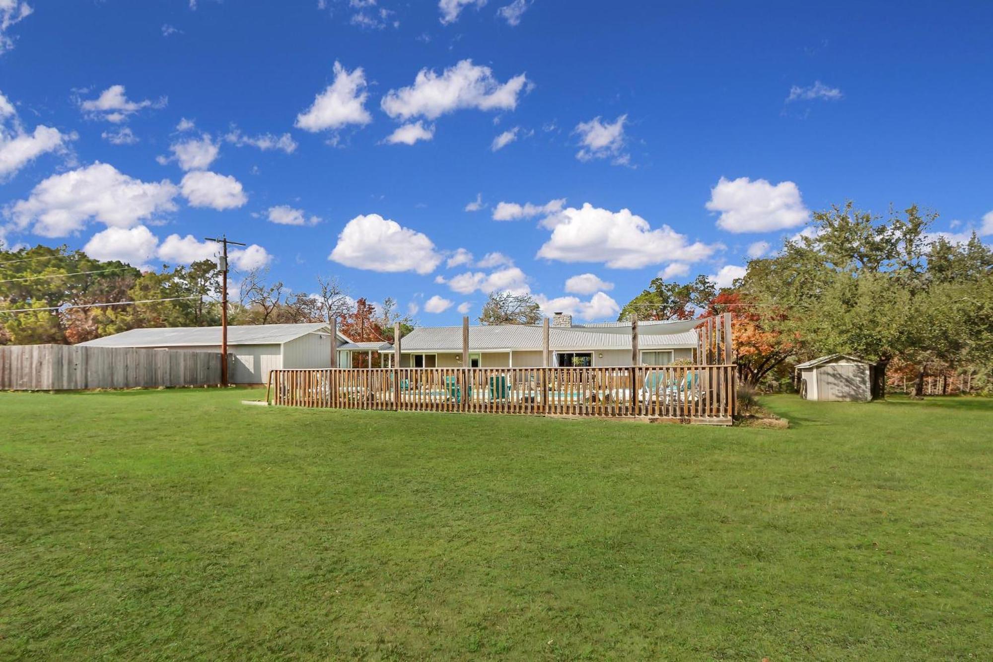 Arrowhead Falls Villa Wimberley Exterior photo